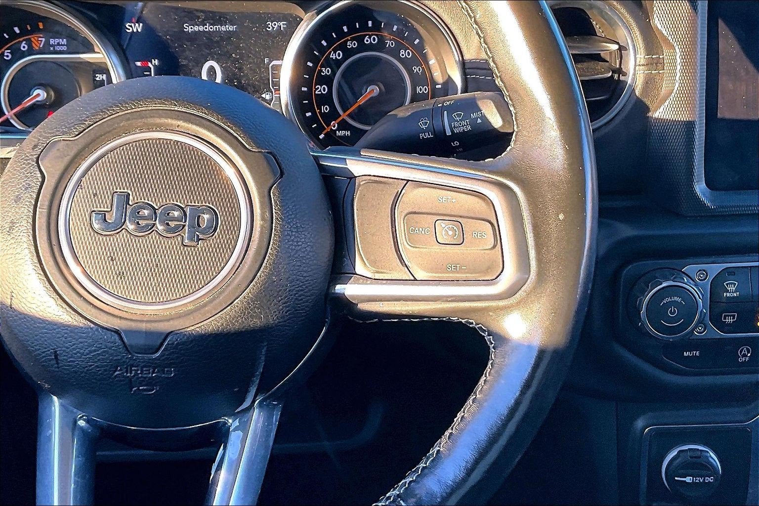 2022 Jeep Gladiator Overland