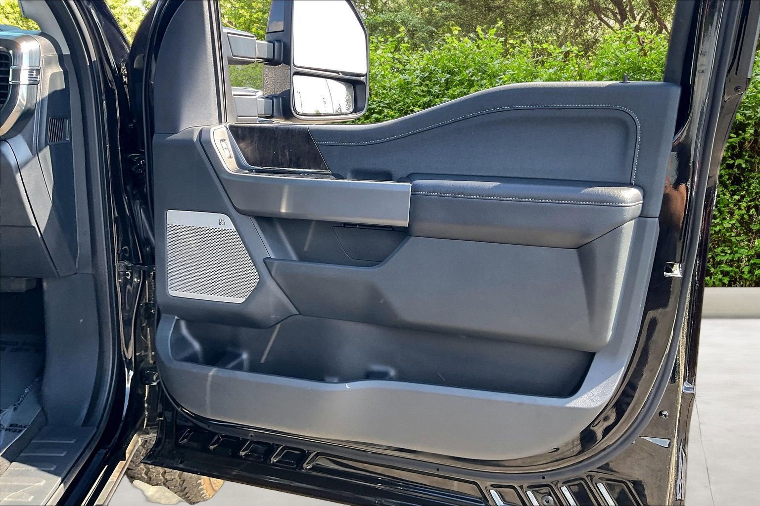 2024 Ford Super Duty F-250 SRW LARIAT
