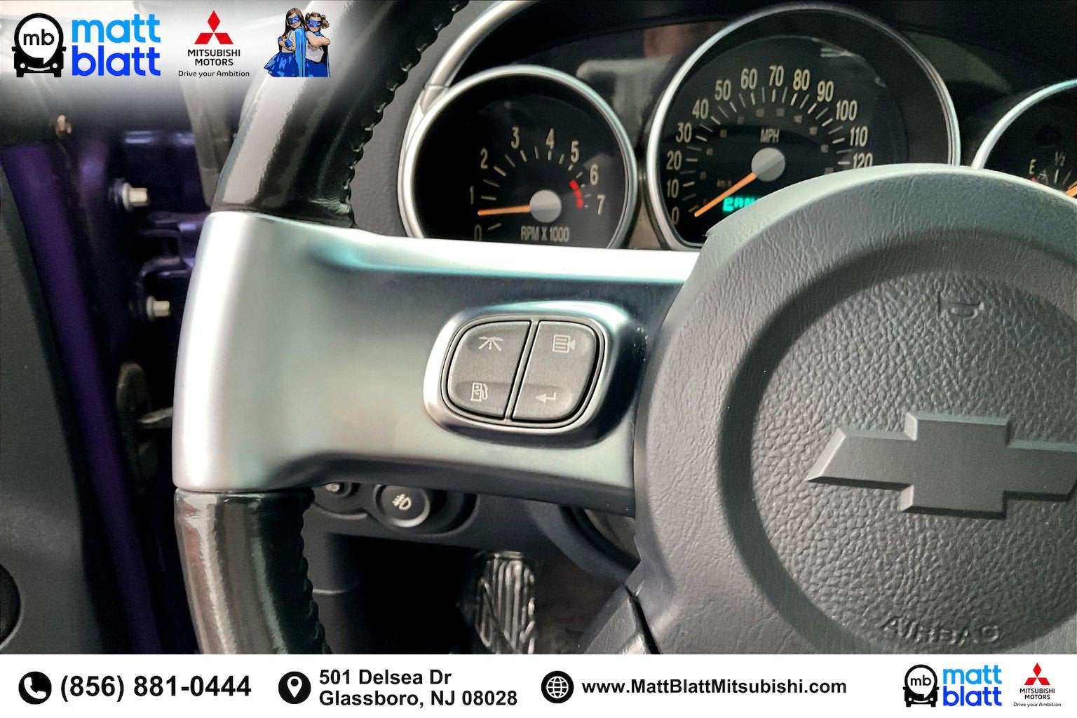 2004 Chevrolet SSR LS