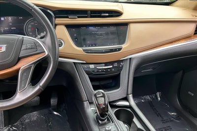 2020 Cadillac XT5 Premium Luxury AWD