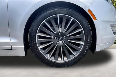 2016 Lincoln MKZ Base