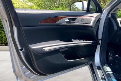2016 Lincoln MKZ Base