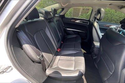 2016 Lincoln MKZ Base