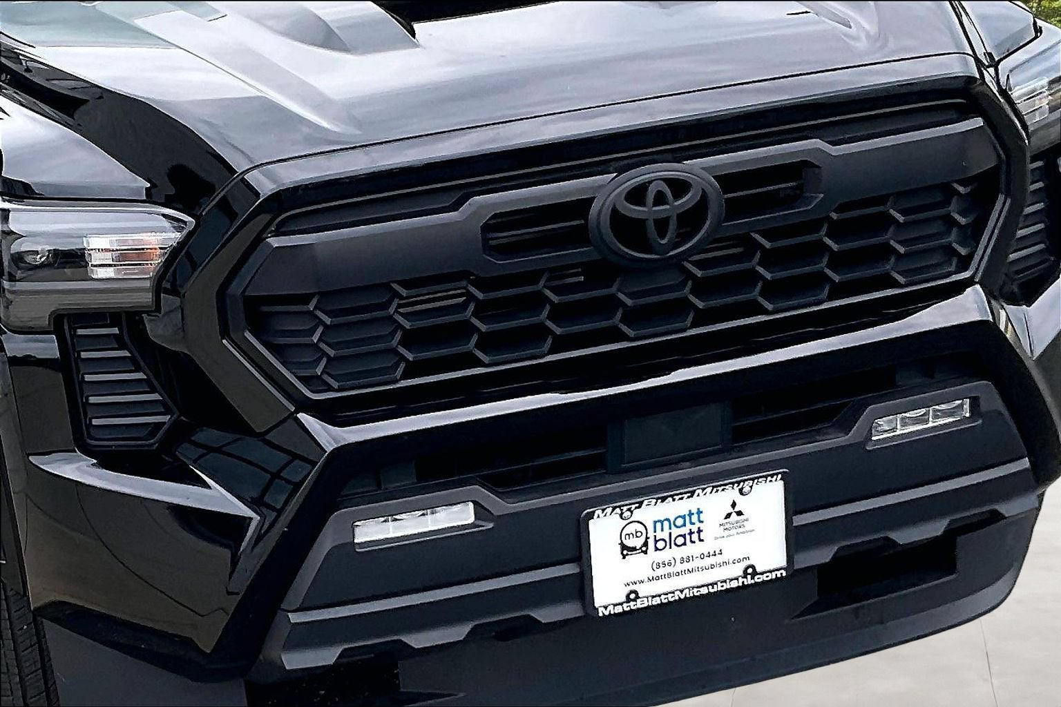 2024 Toyota Tacoma 4WD TRD Sport