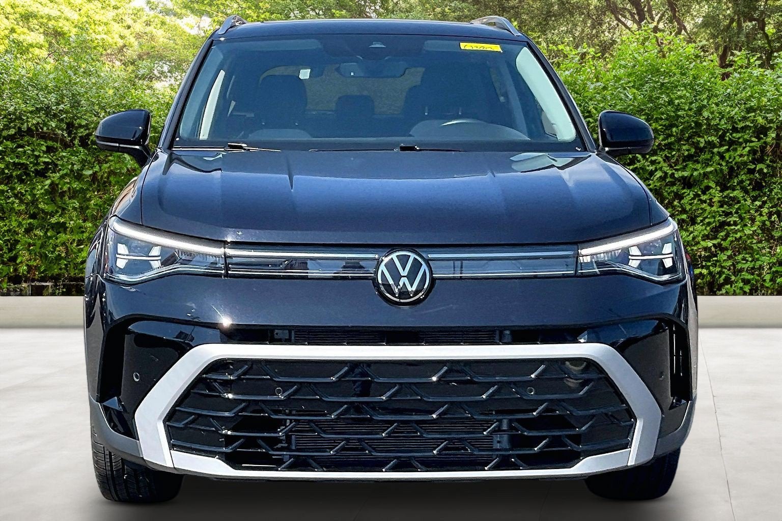 2025 Volkswagen Taos SEL