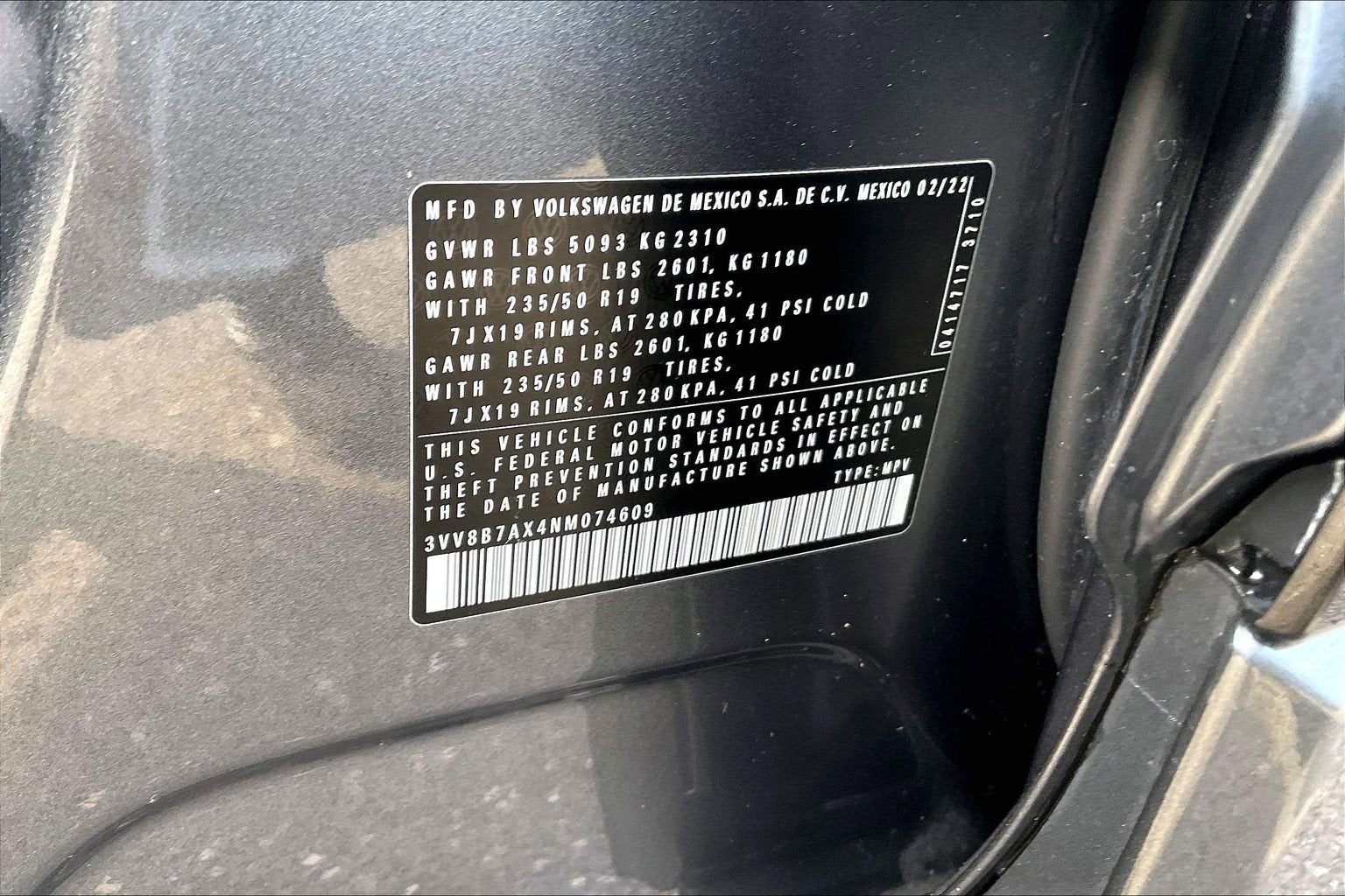 2022 Volkswagen Tiguan SE R-Line Black