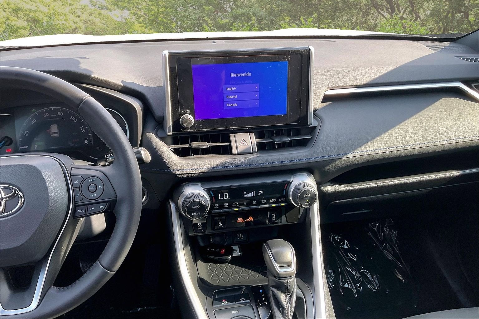 2023 Toyota RAV4 Hybrid SE