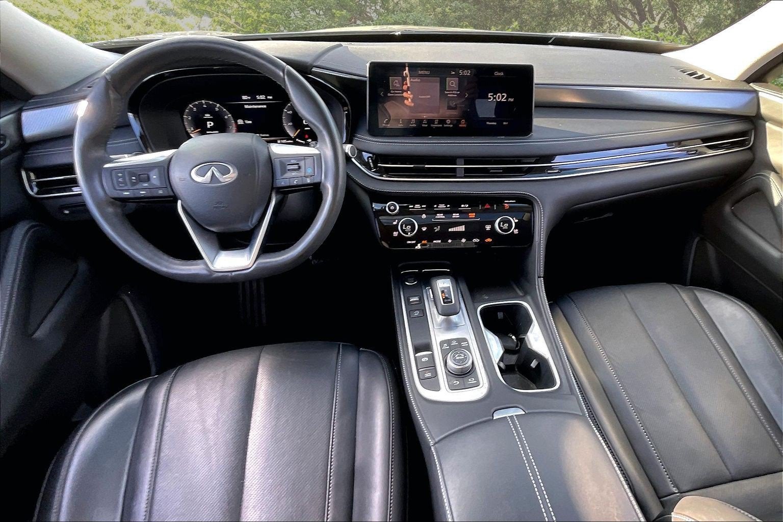 2023 INFINITI QX60 LUXE