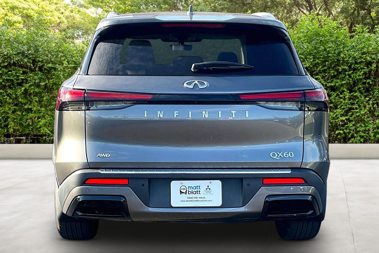 2023 INFINITI QX60 LUXE