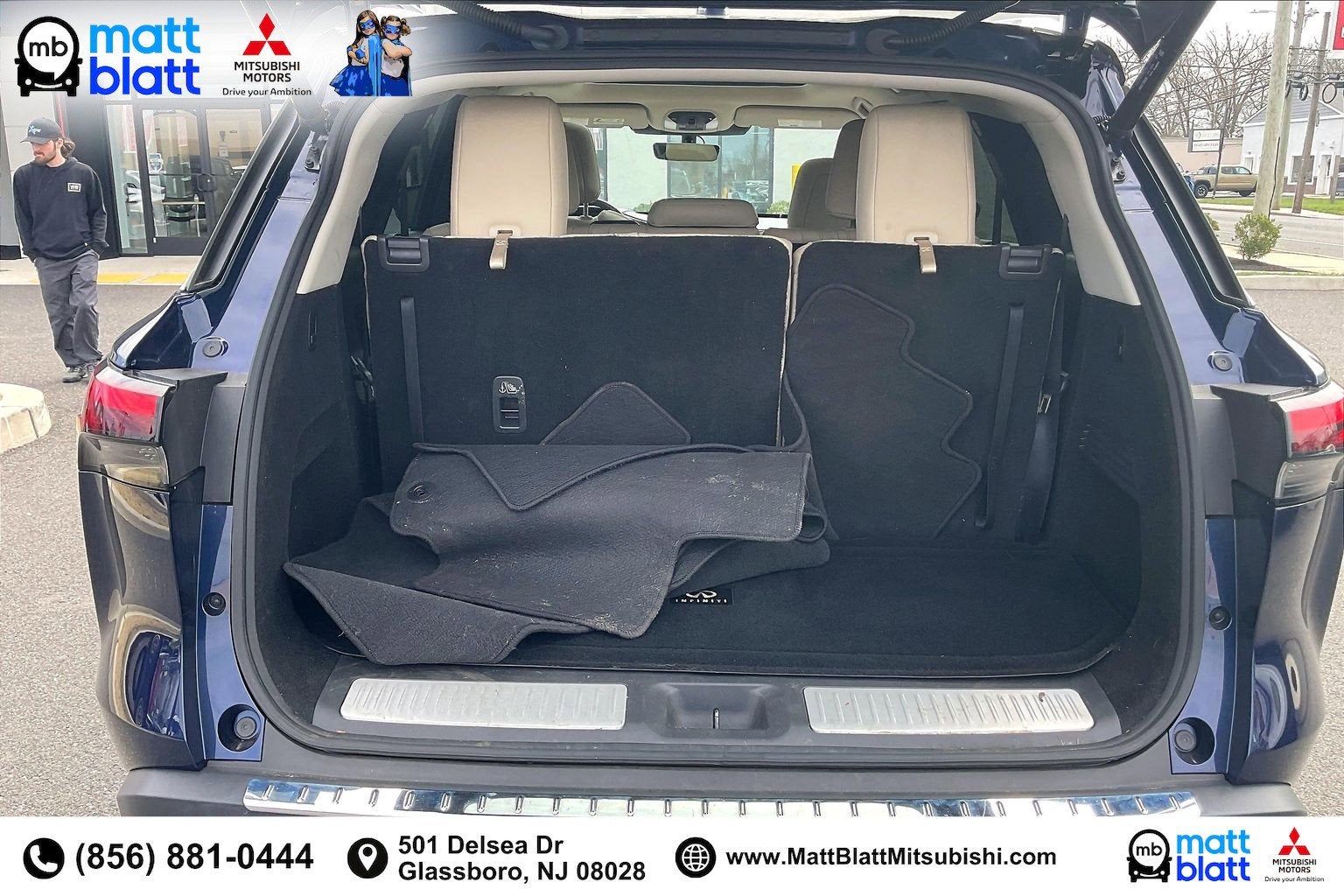 2023 INFINITI QX60 LUXE