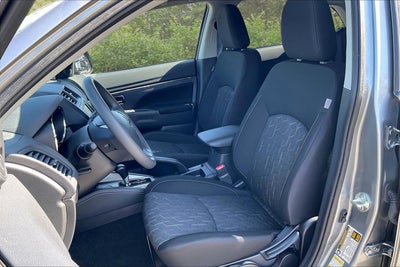 2027 Mitsubishi Outlander Sport Base