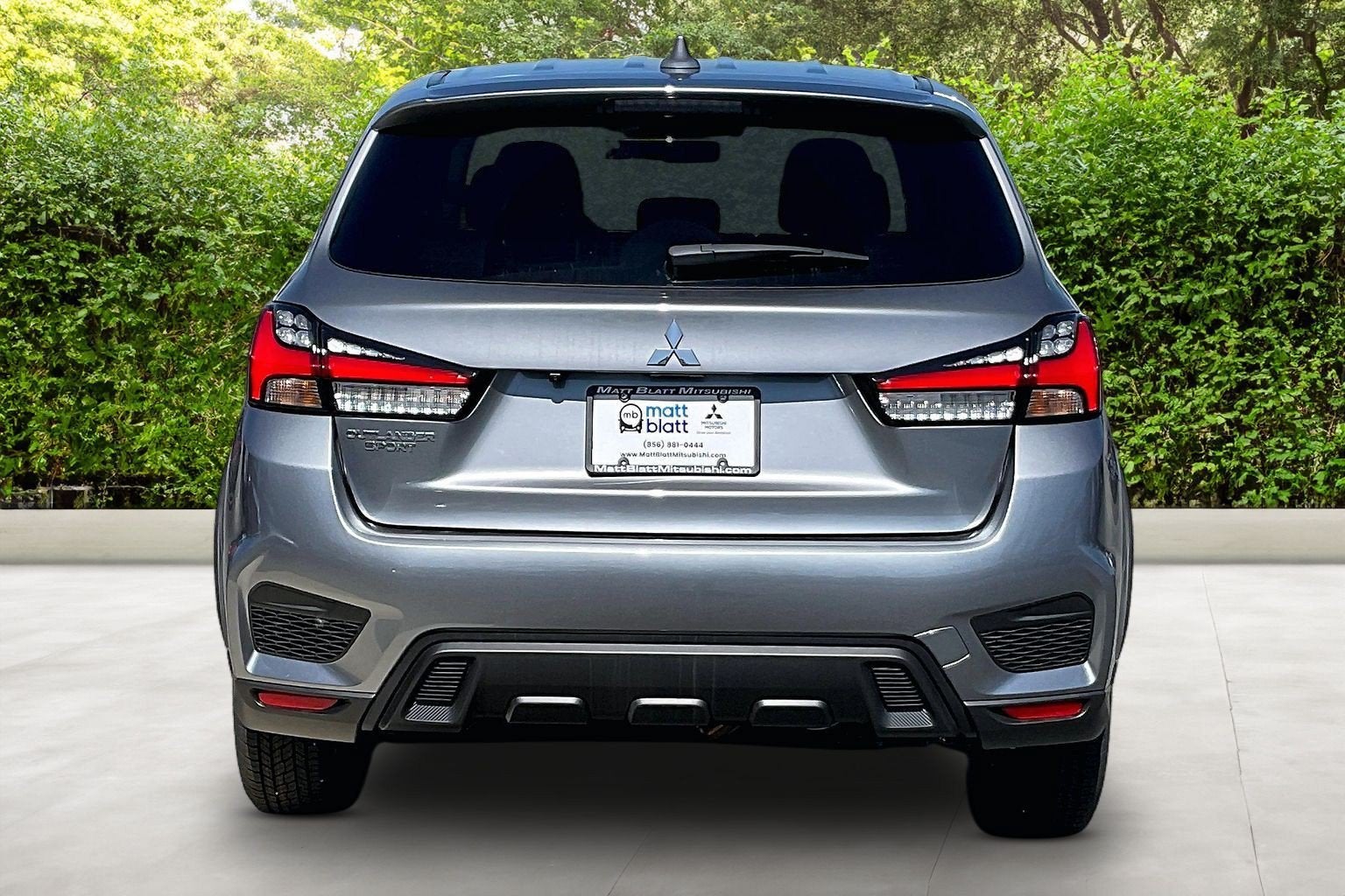 2027 Mitsubishi Outlander Sport Base