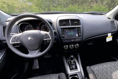 2027 Mitsubishi Outlander Sport Base