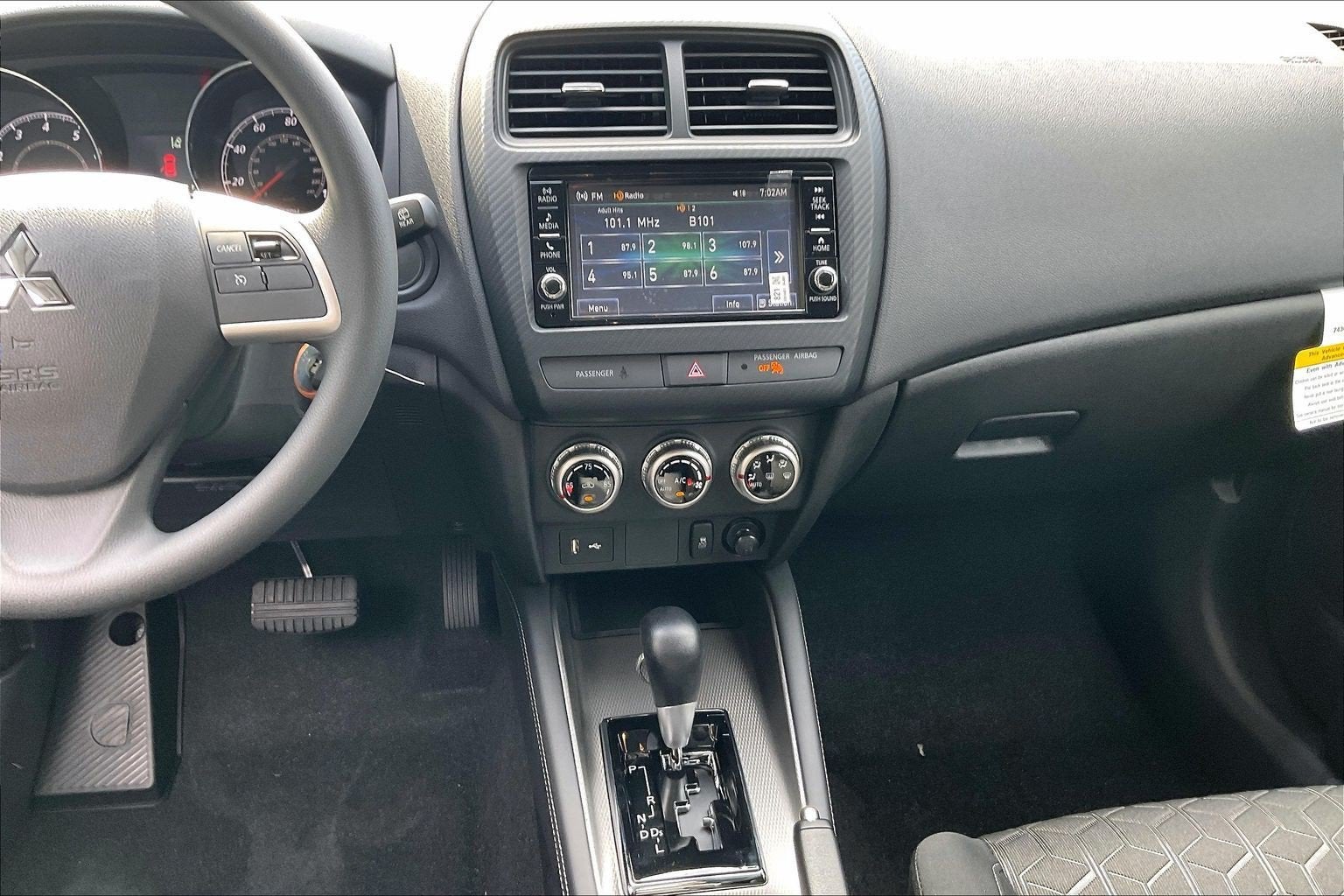 2027 Mitsubishi Outlander Sport Base