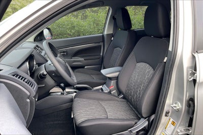2027 Mitsubishi Outlander Sport Base