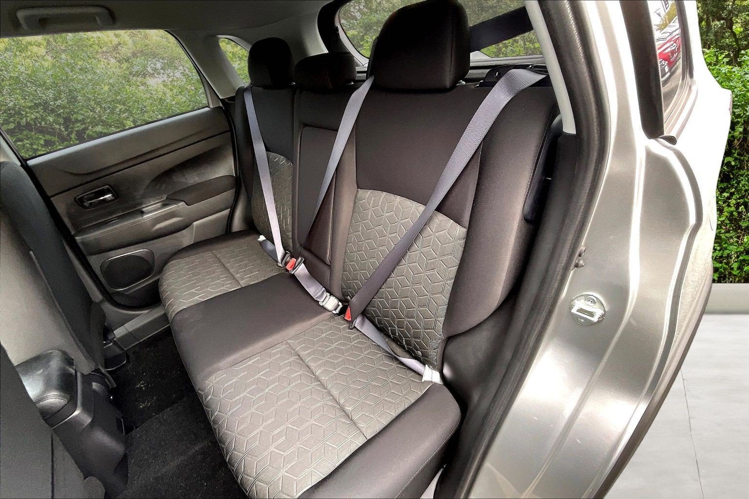 2027 Mitsubishi Outlander Sport Base