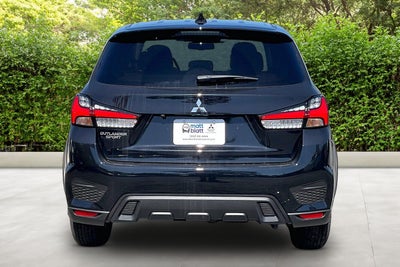 2027 Mitsubishi Outlander Sport Base