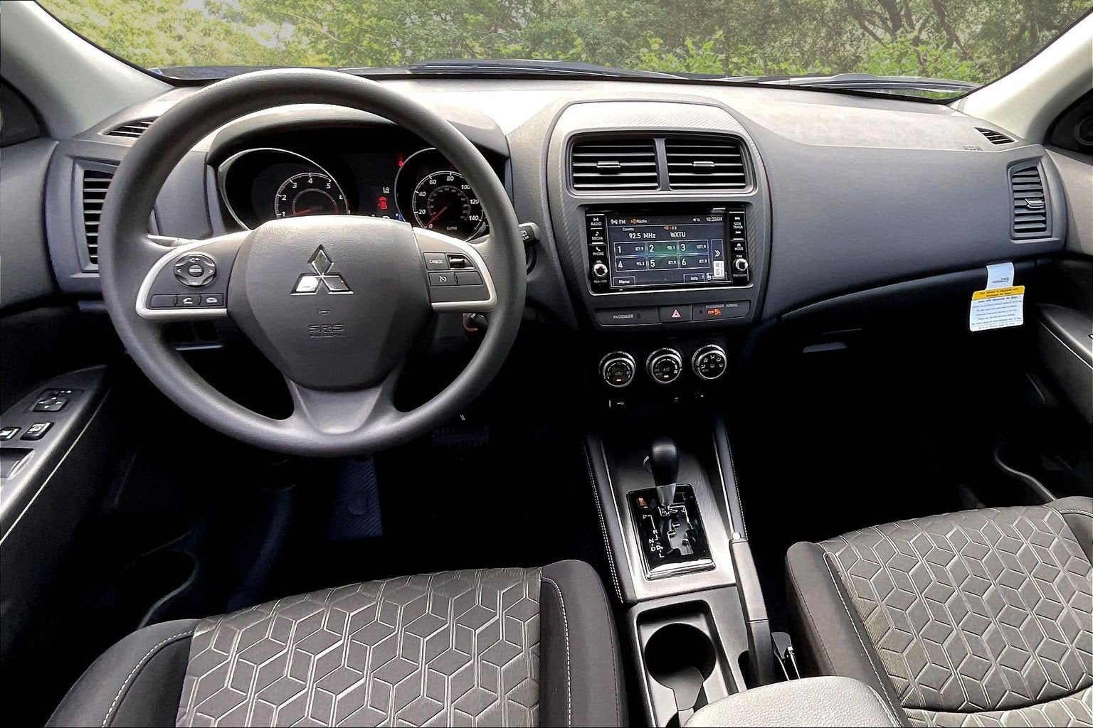 2027 Mitsubishi Outlander Sport Base