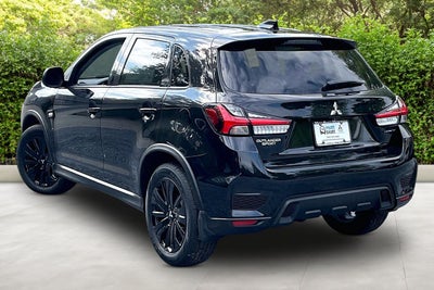 2027 Mitsubishi Outlander Sport LE