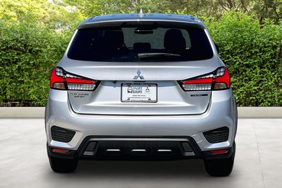 2027 Mitsubishi Outlander Sport LE