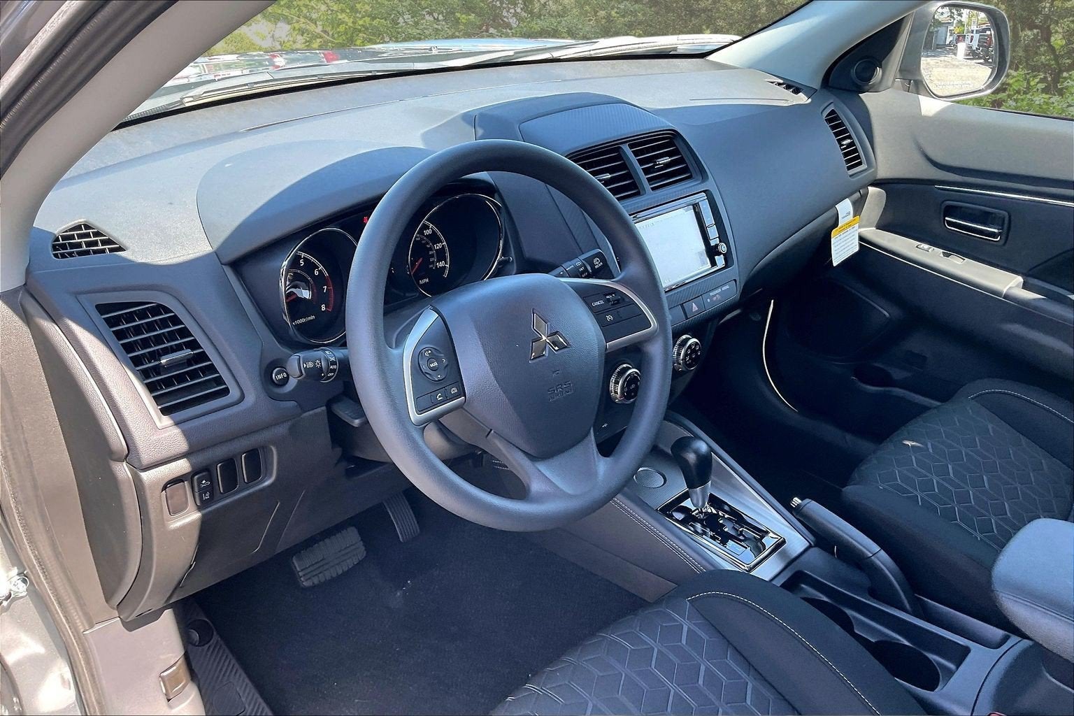 2027 Mitsubishi Outlander Sport Base