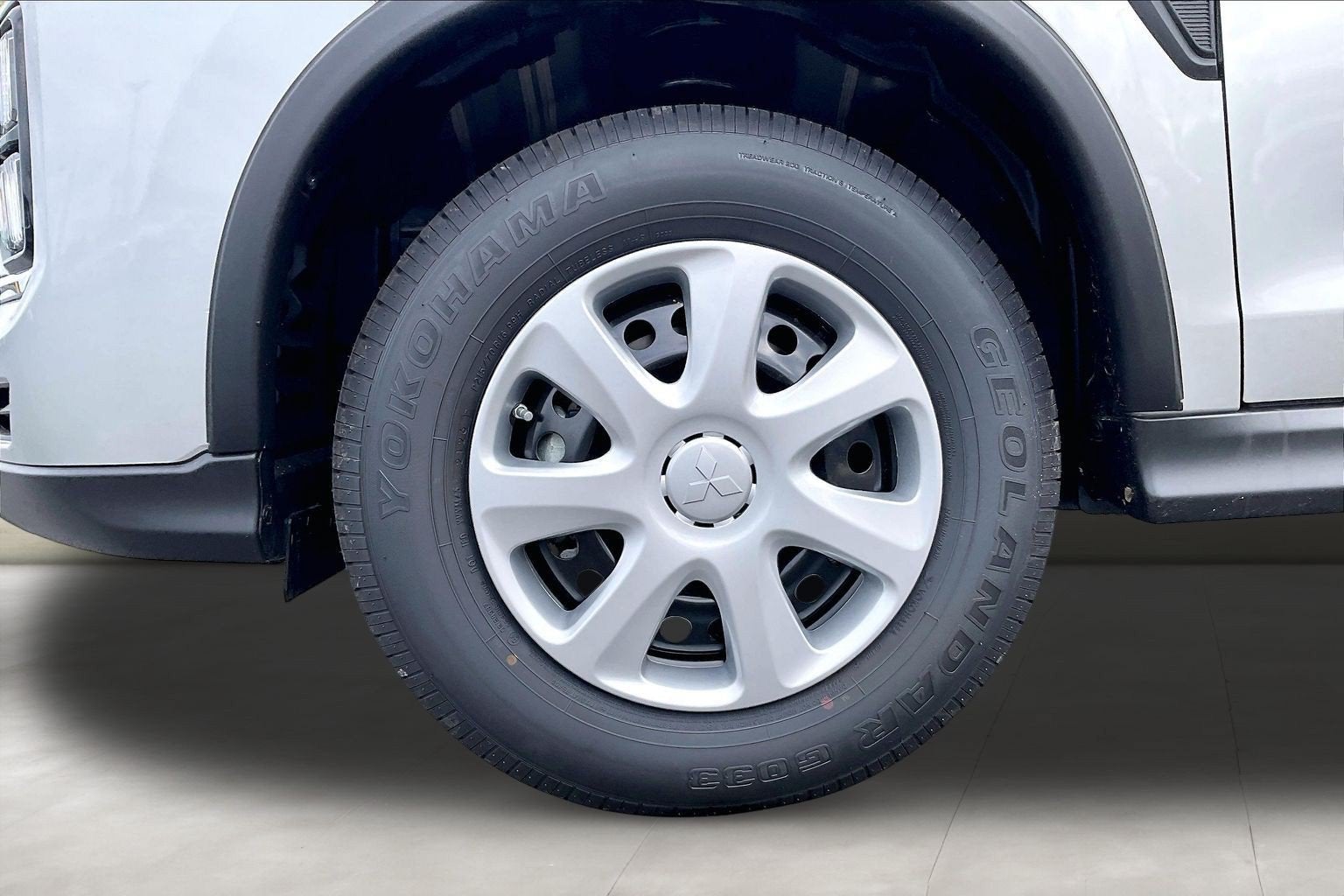 2027 Mitsubishi Outlander Sport Base