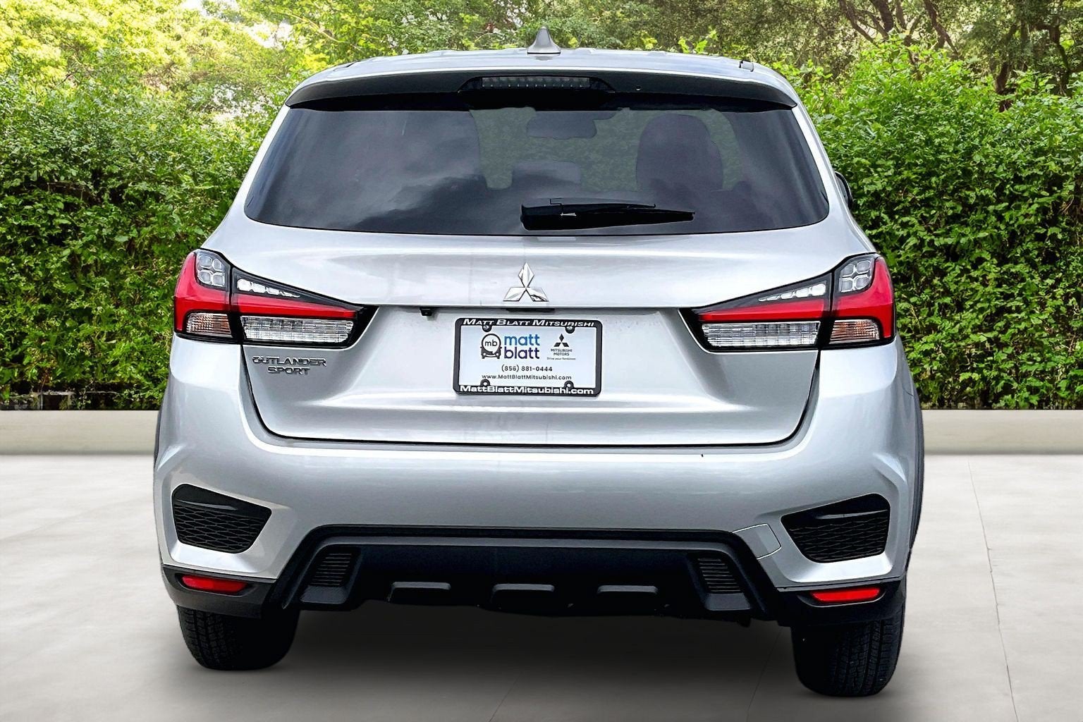 2027 Mitsubishi Outlander Sport Base