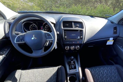 2027 Mitsubishi Outlander Sport Base