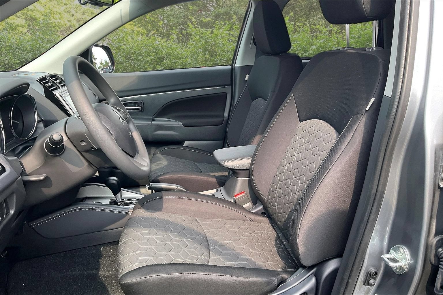 2026 Mitsubishi Outlander Sport LE