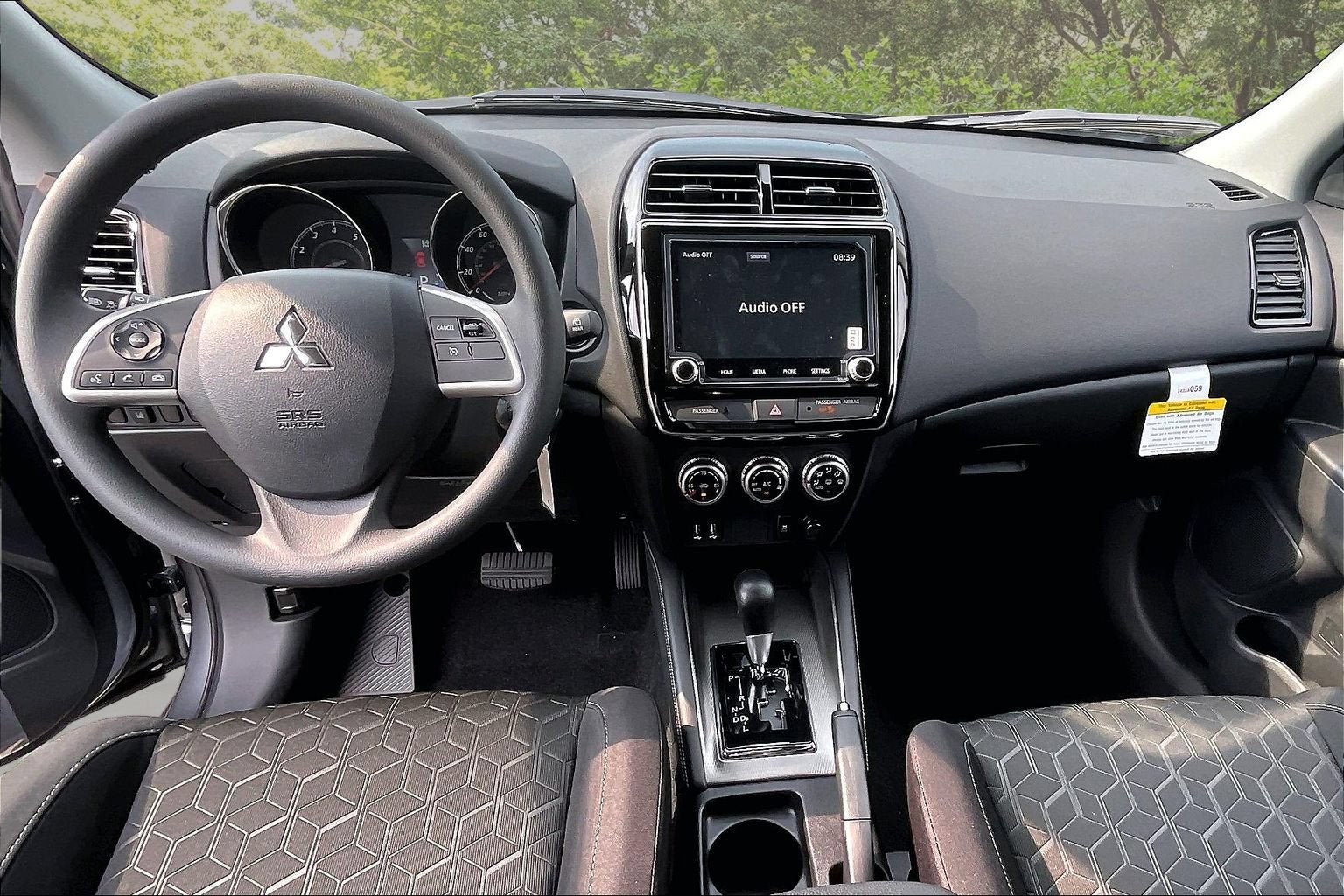 2026 Mitsubishi Outlander Sport LE