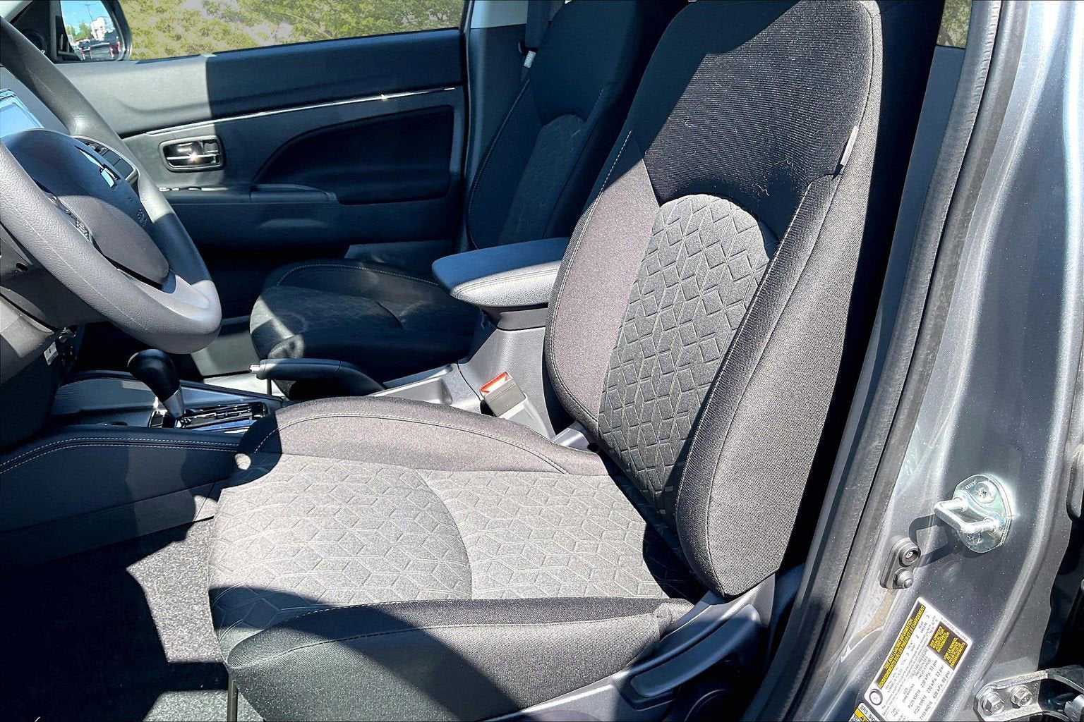 2026 Mitsubishi Outlander Sport ES