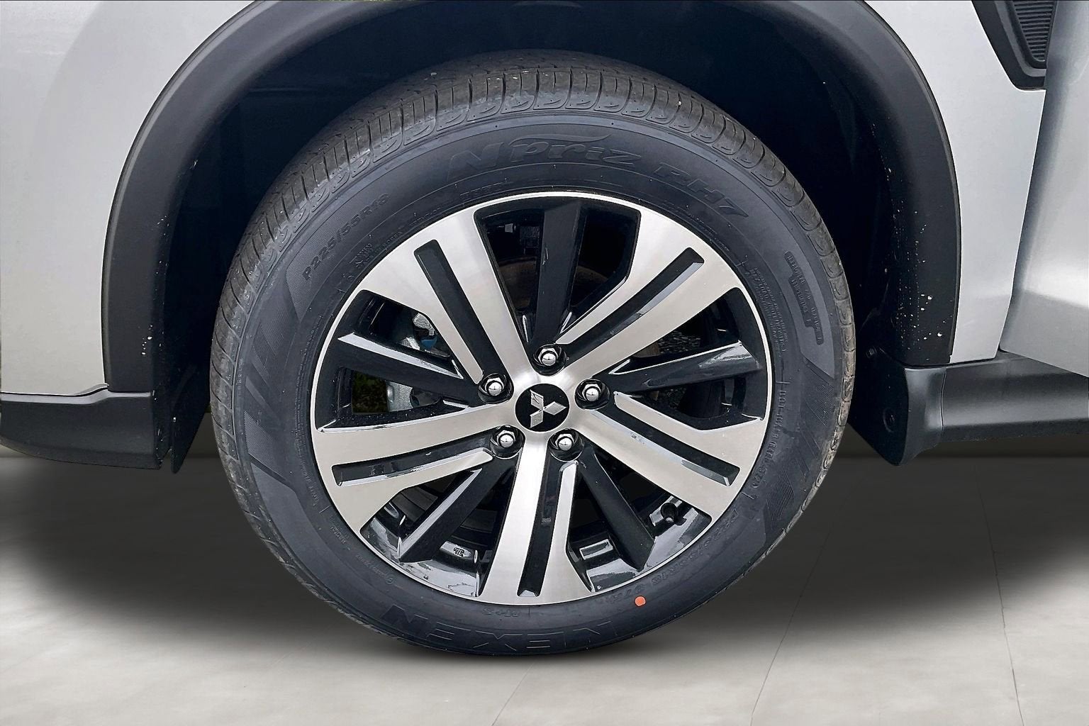 2026 Mitsubishi Outlander Sport ES