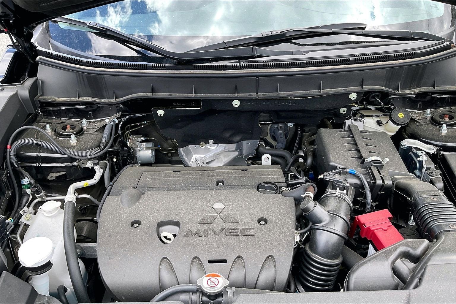 2026 Mitsubishi Outlander Sport ES