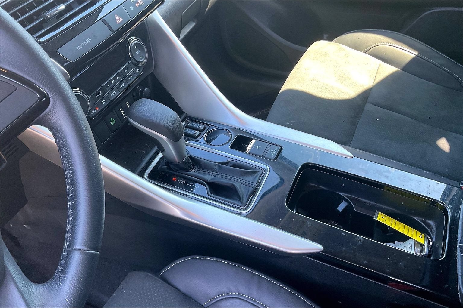 2022 Mitsubishi Eclipse Cross SE