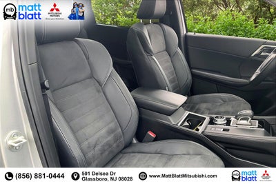 2022 Mitsubishi Outlander SE