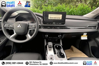 2026 Mitsubishi Outlander ES