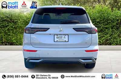 2025 Mitsubishi Outlander SE