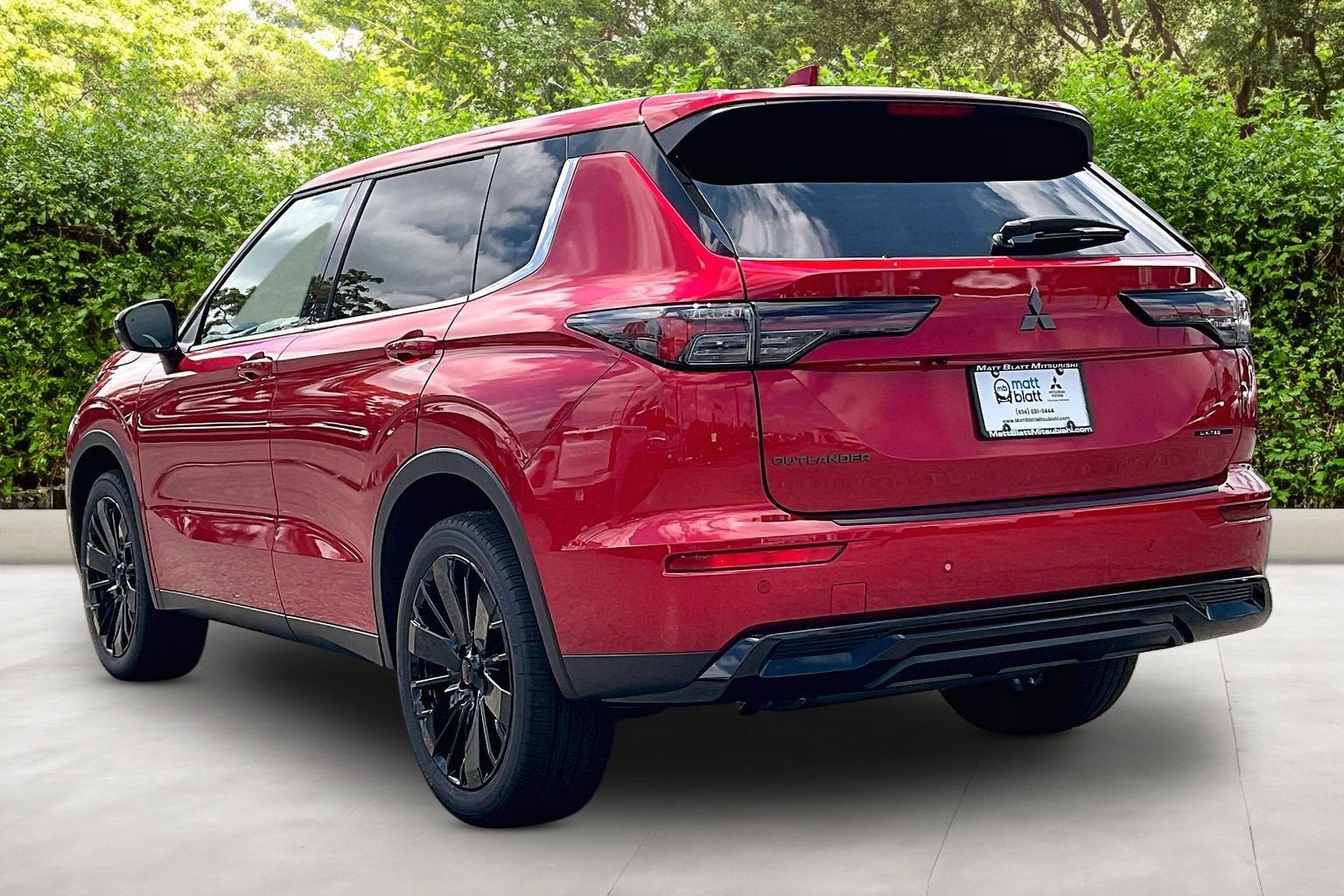 2026 Mitsubishi Outlander ES