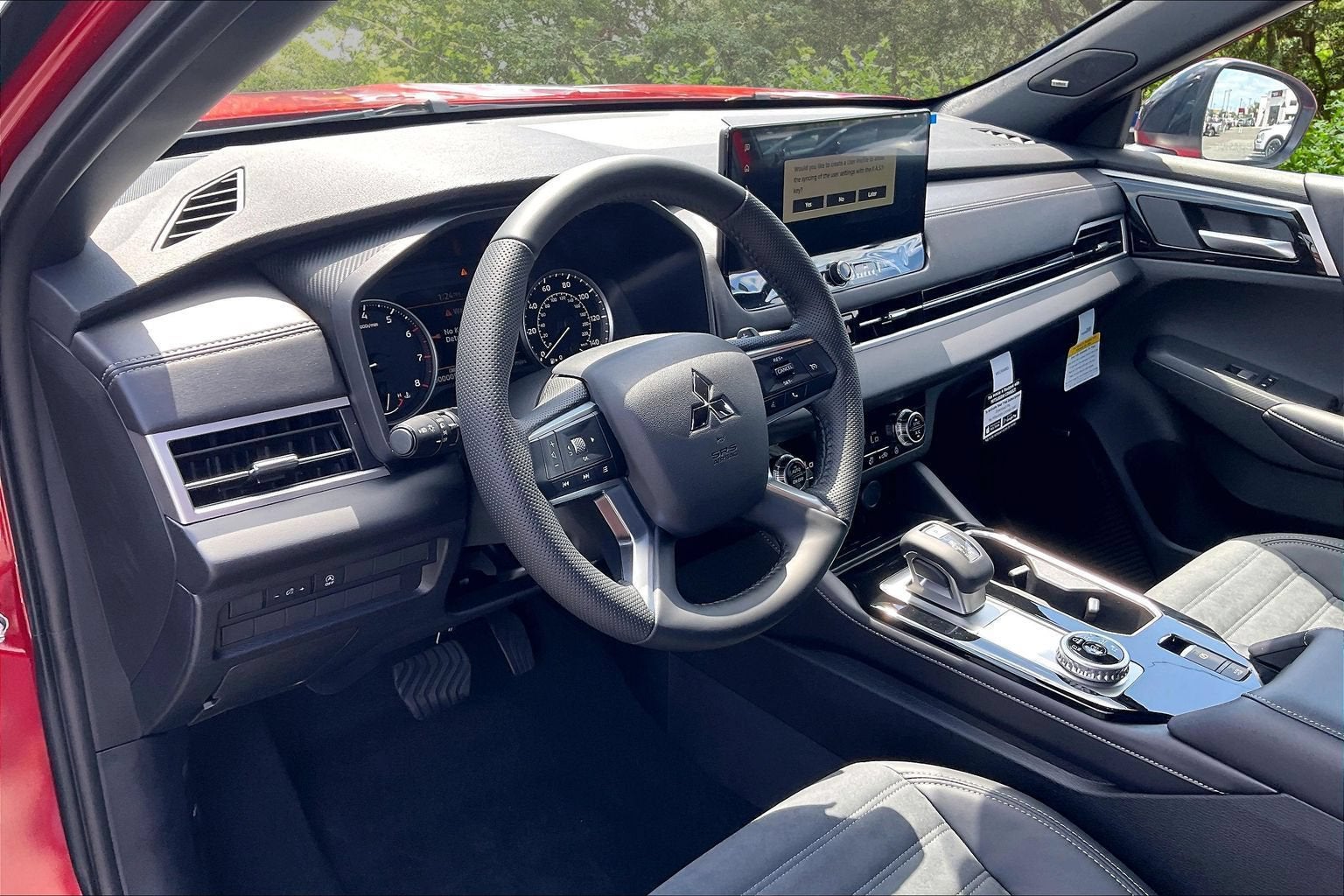 2026 Mitsubishi Outlander ES