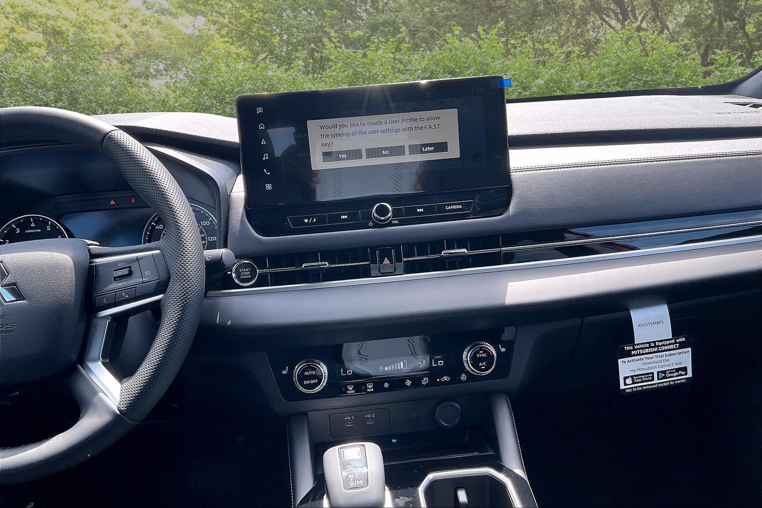 2026 Mitsubishi Outlander ES