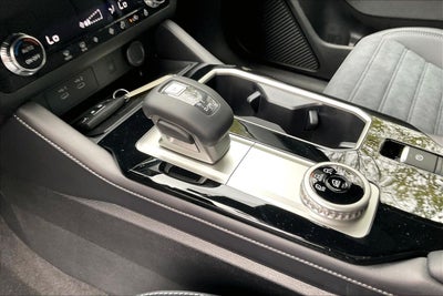 2026 Mitsubishi Outlander LE