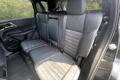 2026 Mitsubishi Outlander LE