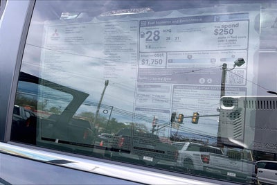 2026 Mitsubishi Outlander SE