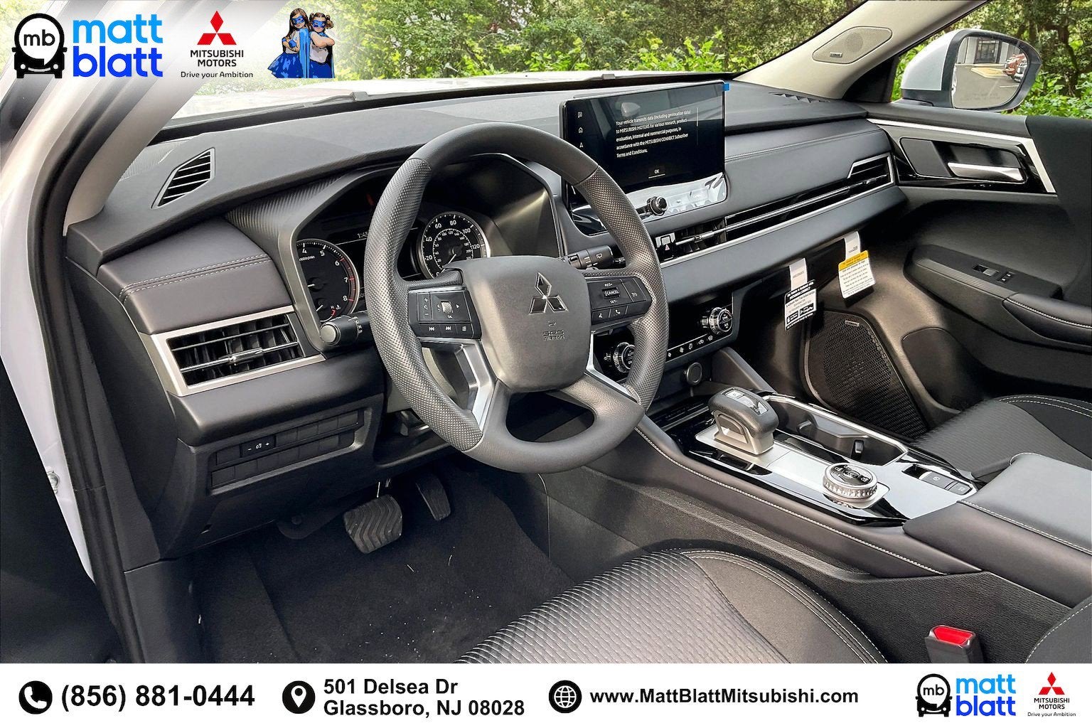 2025 Mitsubishi Outlander ES