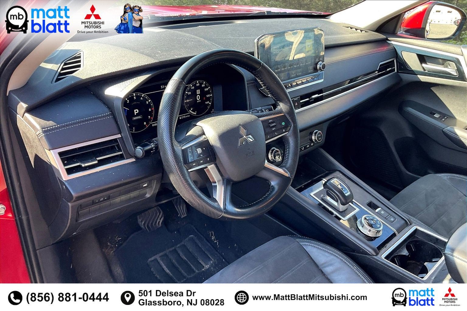 2023 Mitsubishi Outlander SE