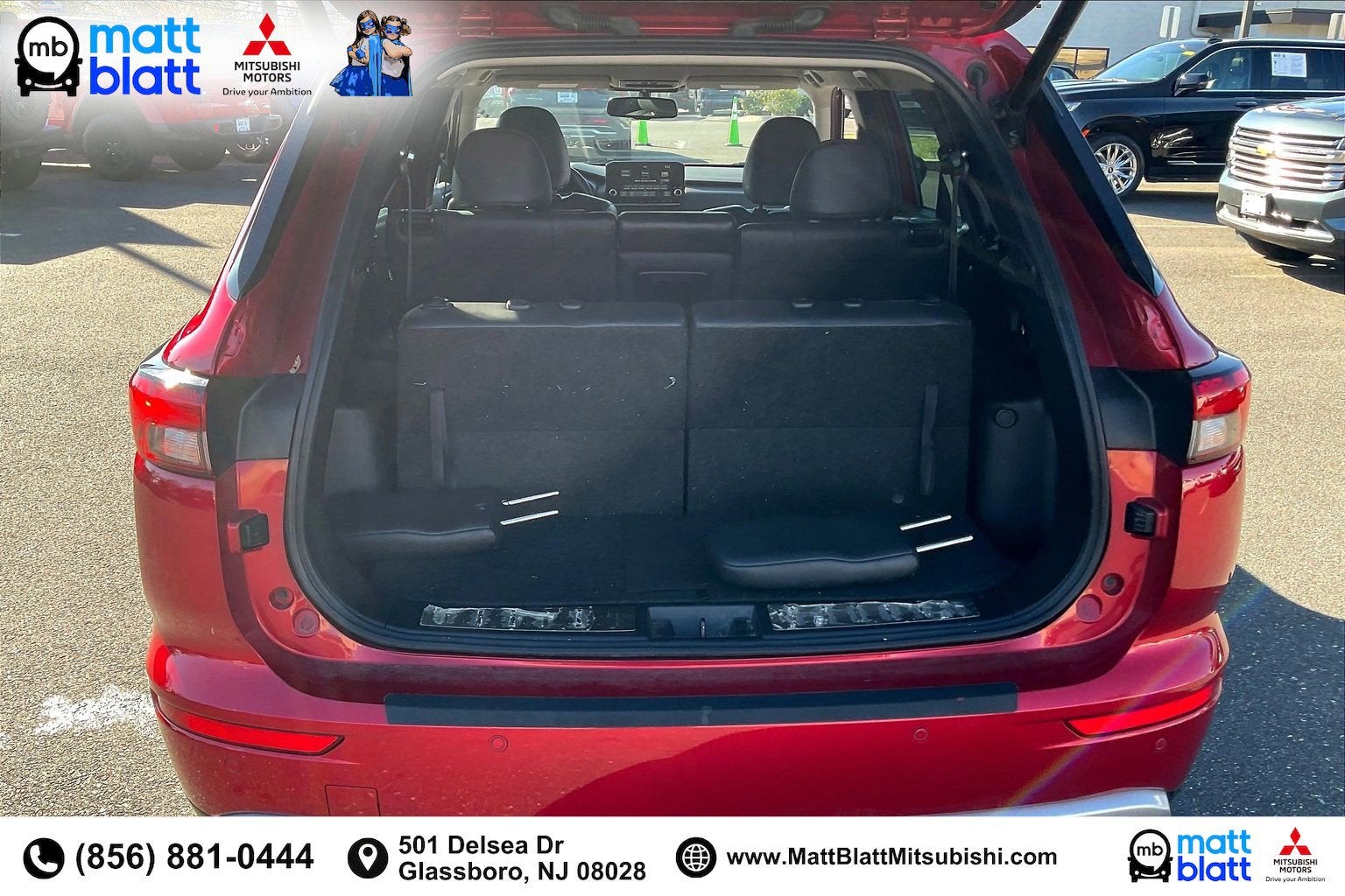 2023 Mitsubishi Outlander SE