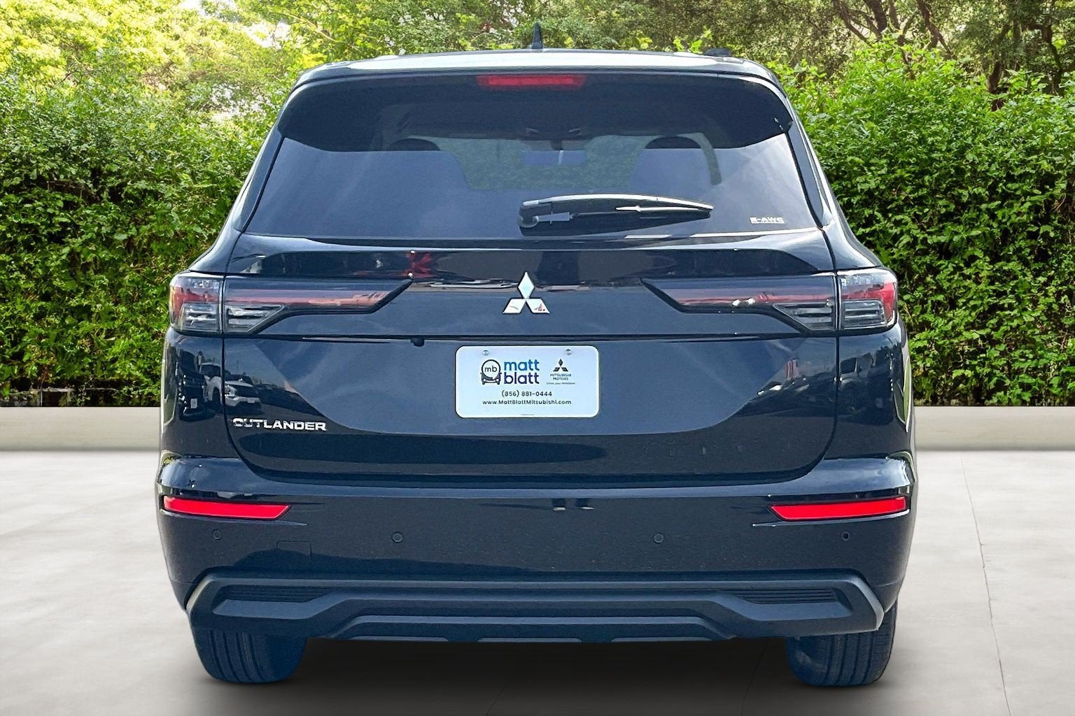 2026 Mitsubishi Outlander ES