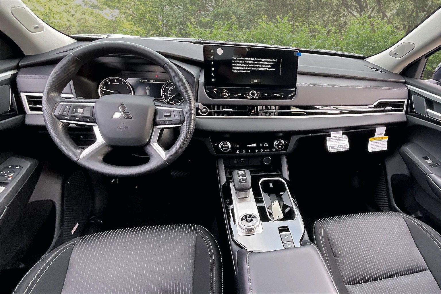 2026 Mitsubishi Outlander ES