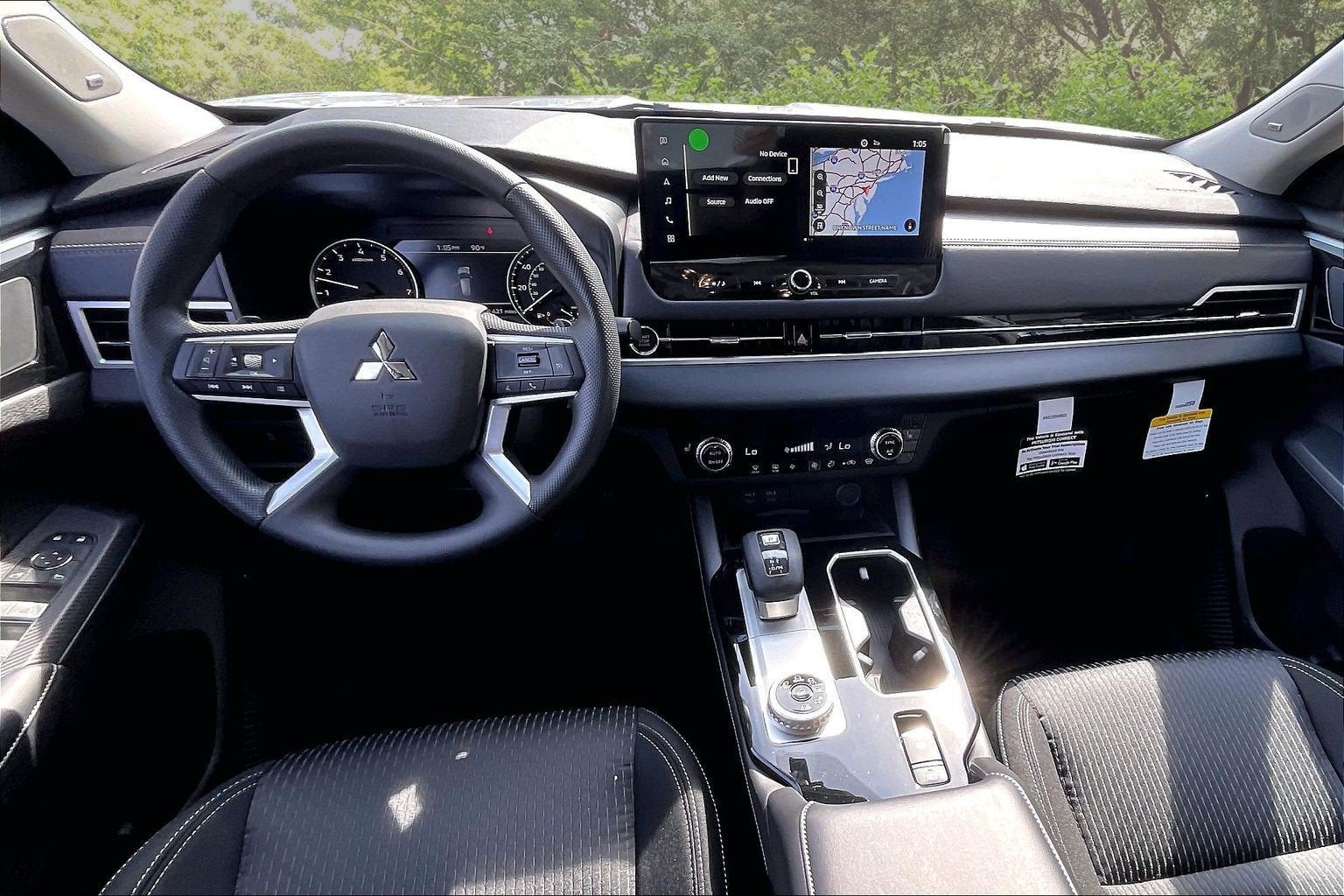 2026 Mitsubishi Outlander ES