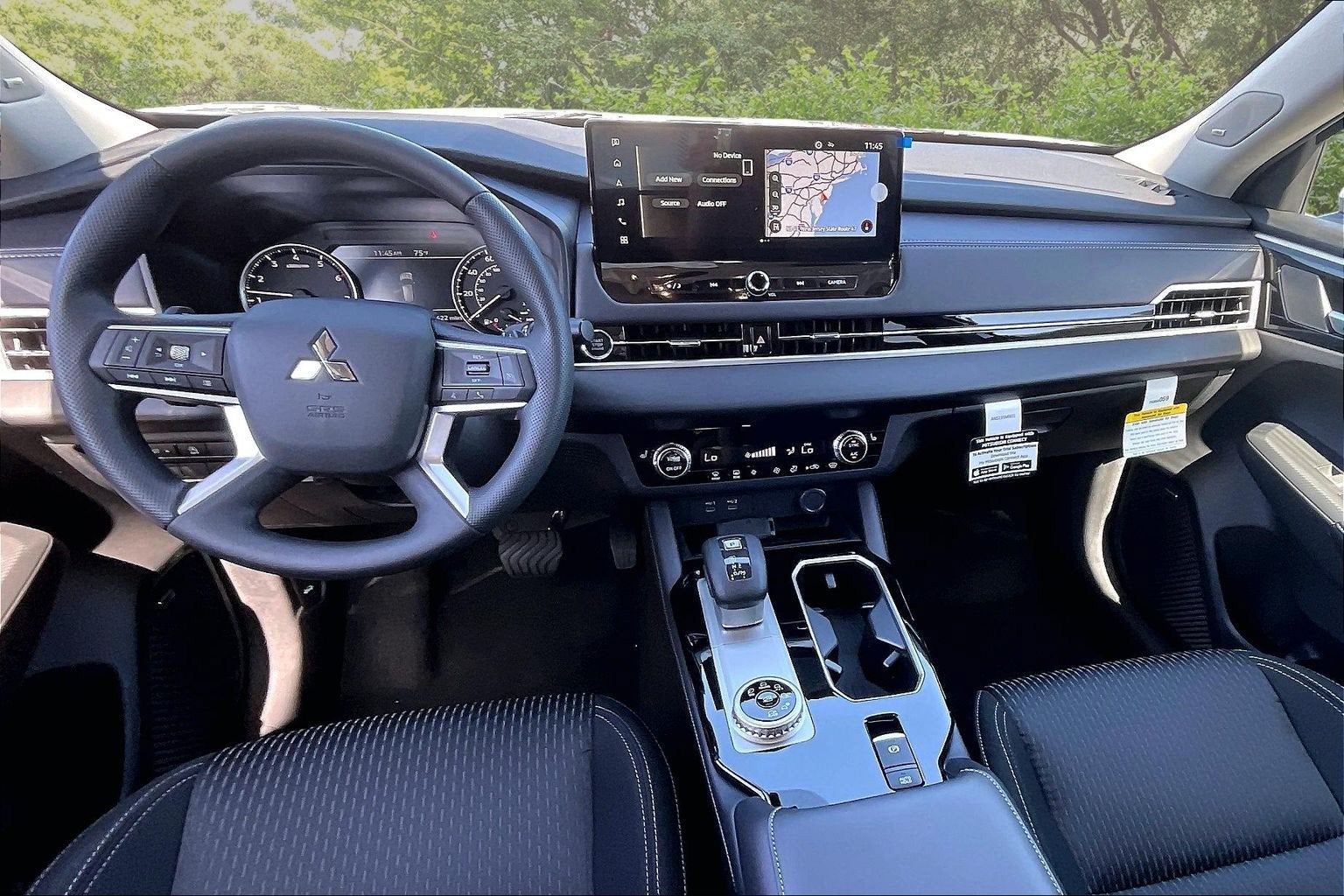 2026 Mitsubishi Outlander ES